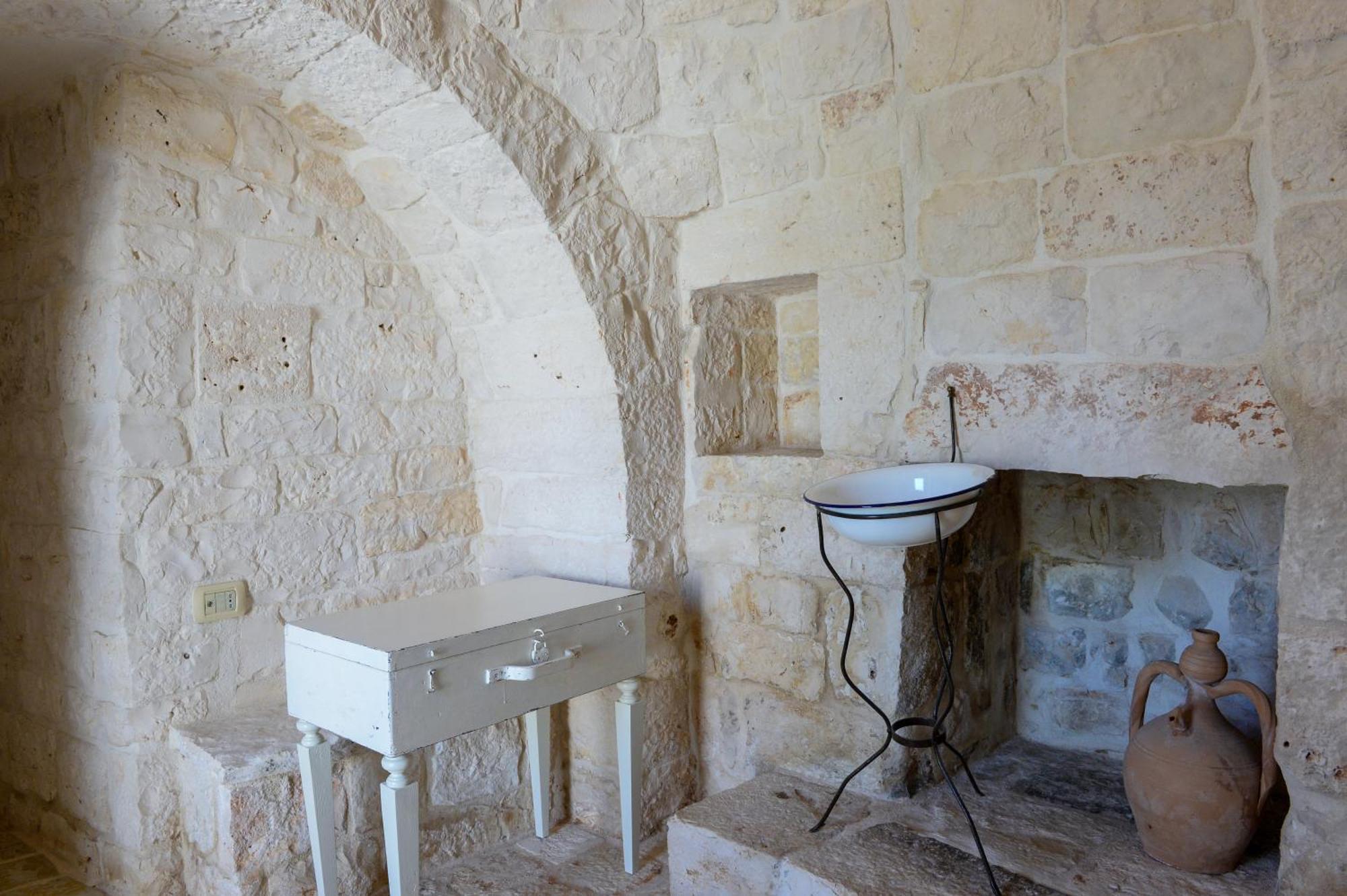 Ferienwohnung Trulli Lisanna - Apulian Hideaway With Pool Antonelli Exterior foto